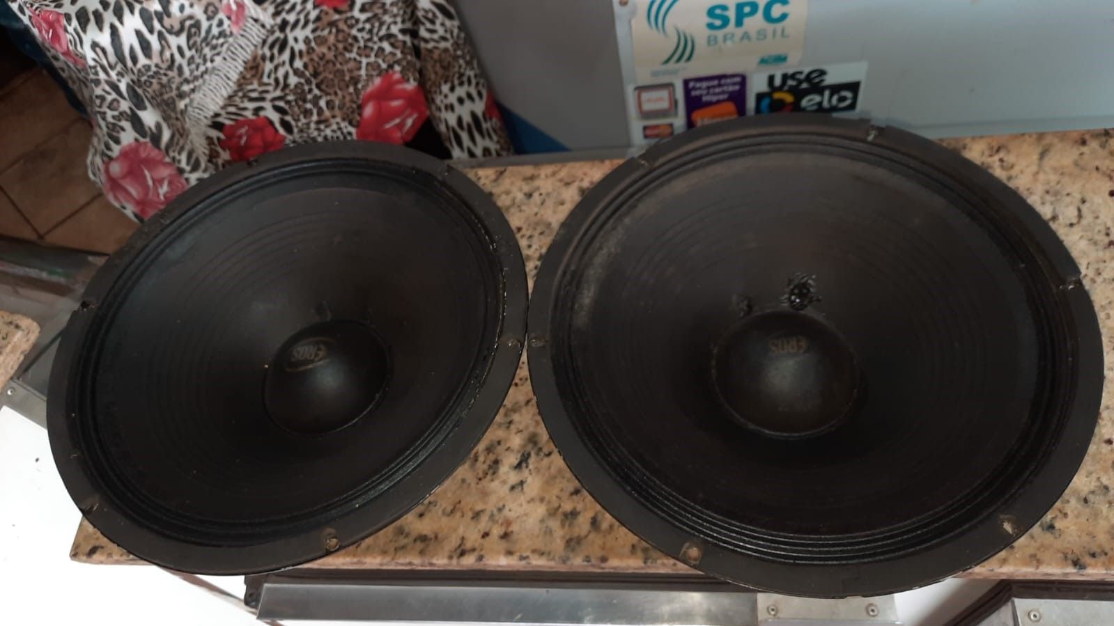 Alto falantes Par marca Eros E 12 Lc Black 4 ohms 400 rms funcionando 100%