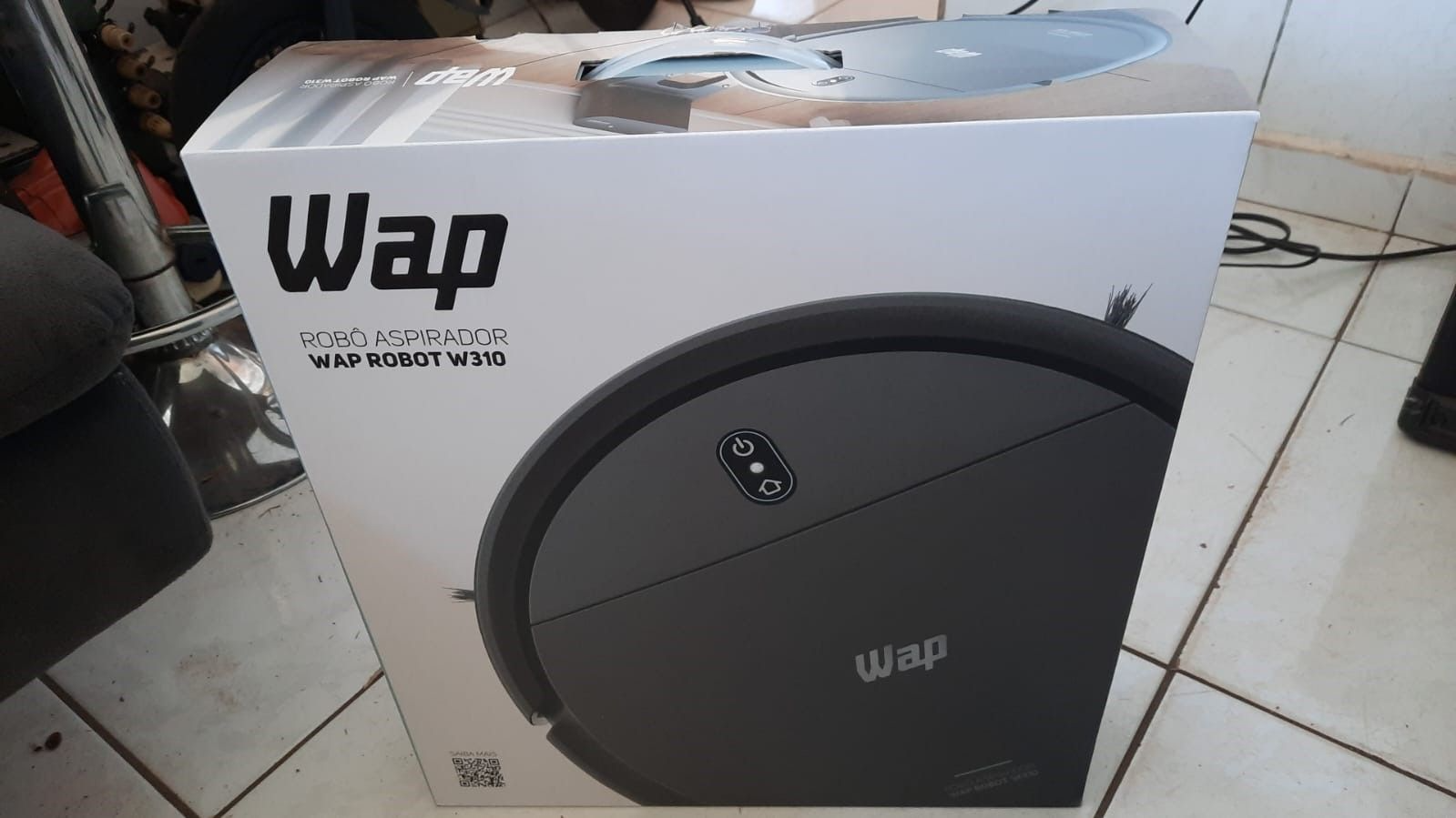 Robo aspirador Wap modelo w310 bivolt novo na caixa