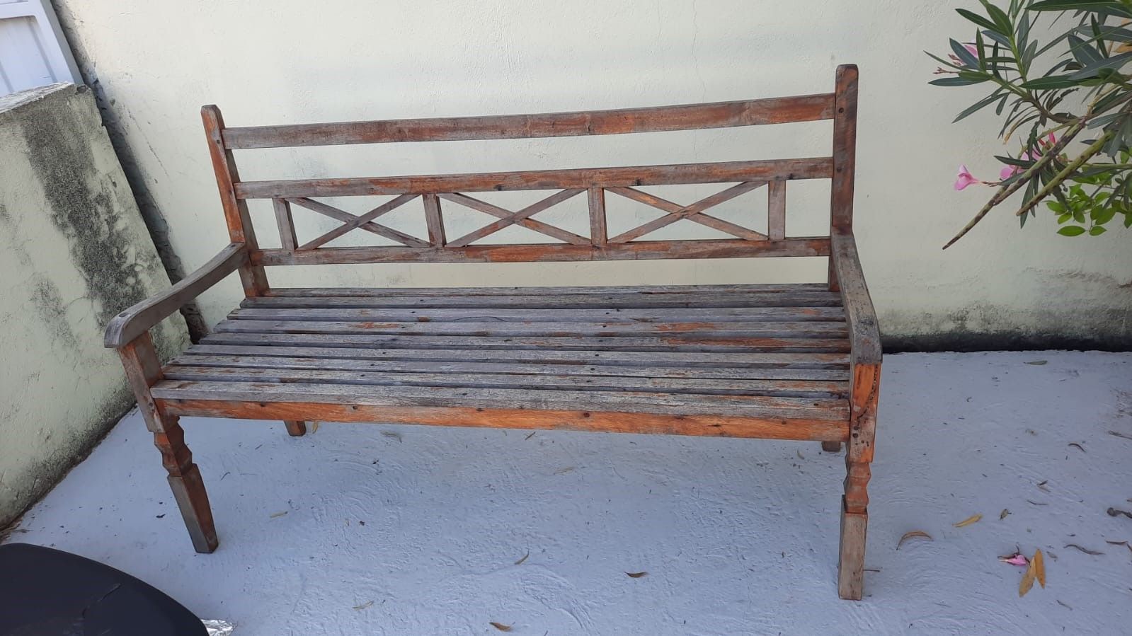 Banco de madeira Peroba usado