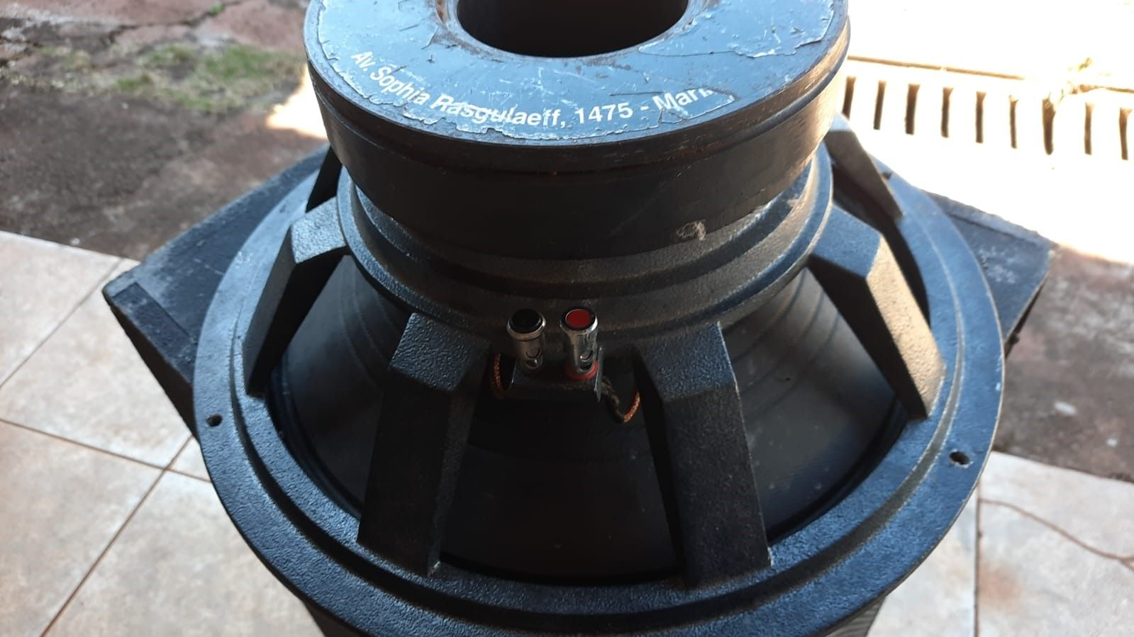 Par de caixas de grave 15