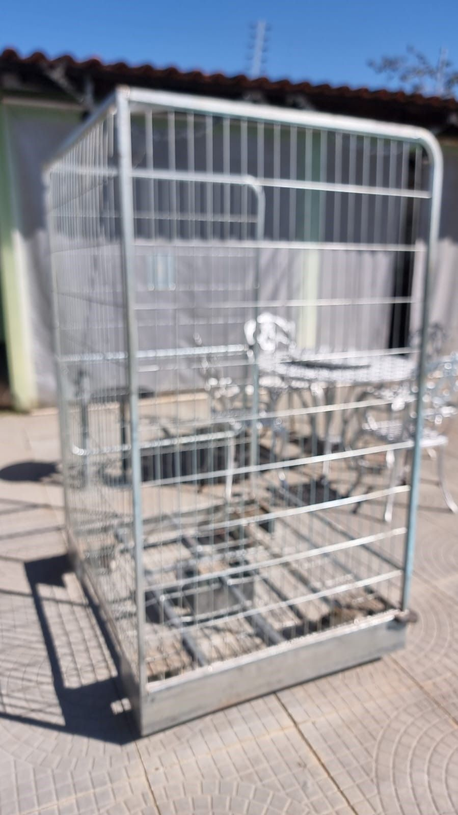 Carrinho gaiola aramada com rodas ( roll container) 1,20x1,001,80m com rodinhas bem conservado