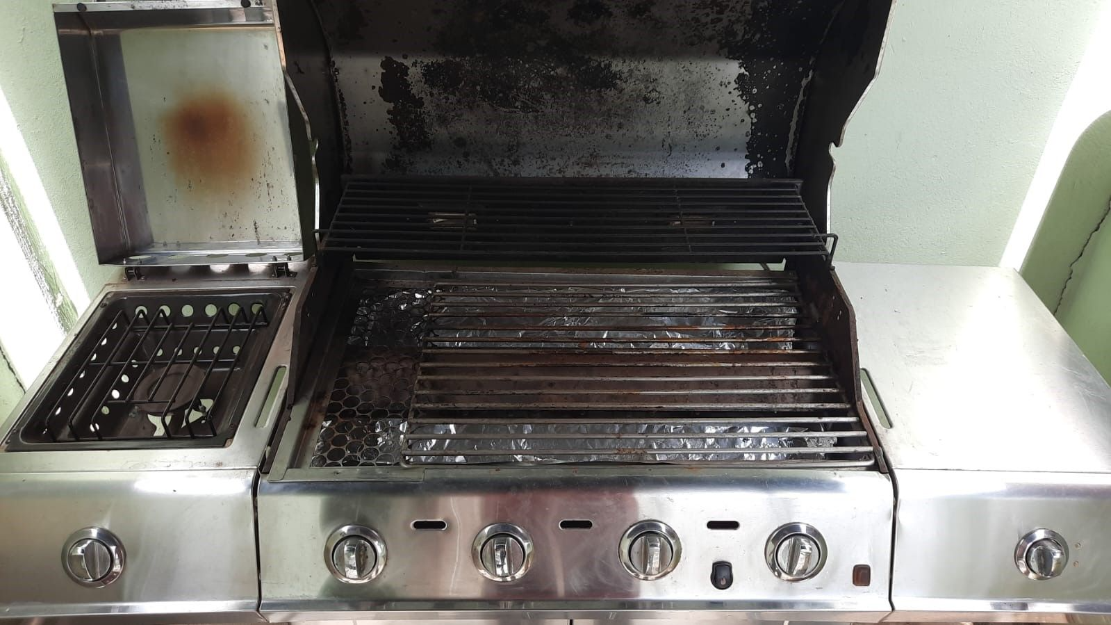 comercial Churrasqueira Americana grande a gás aço inox 4 Queimadores bem conservada