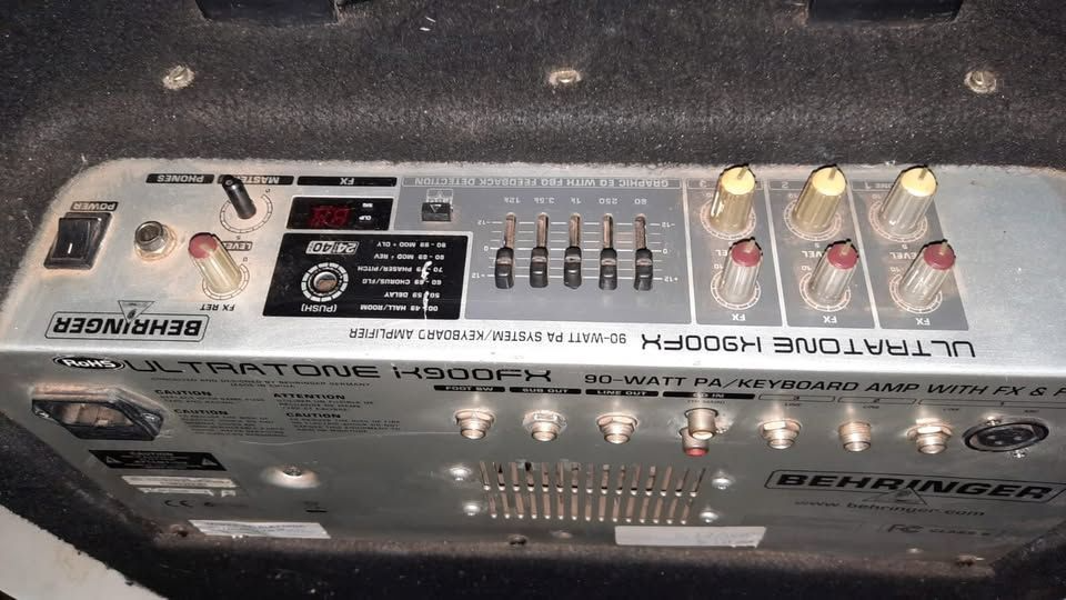 som Cubo para Teclado Behringer Ultratone K900fx 90w