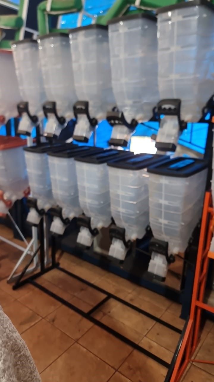 Dispenser de rações Durapets (melhor marca material de alta qualidade)com 10 módulos semi