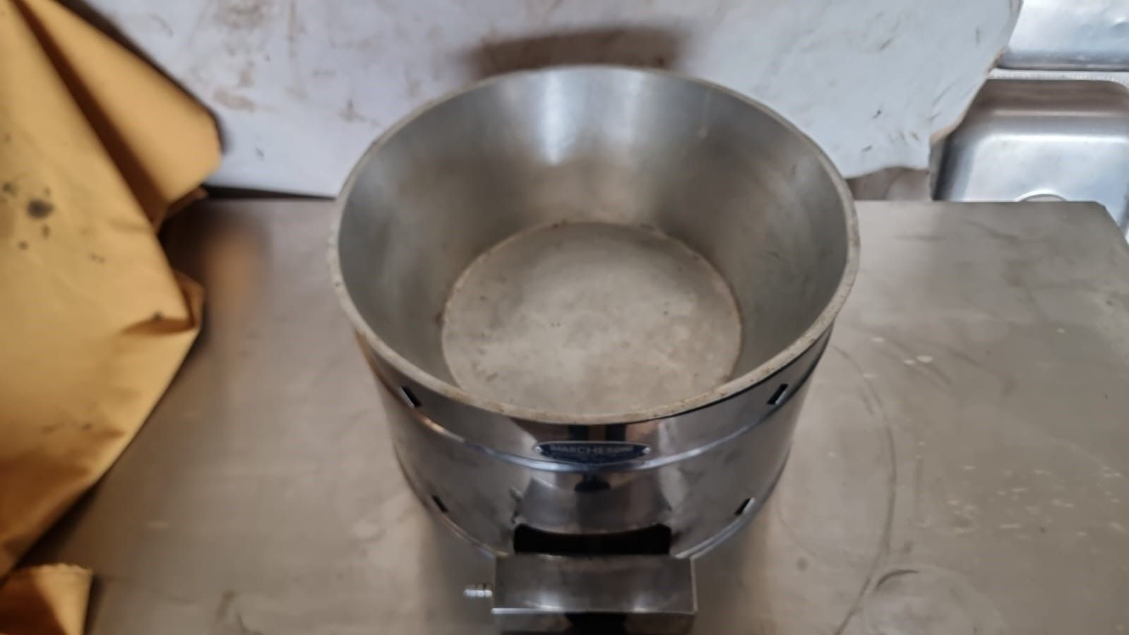Fritadeira a gás Marchesoni 0,42x0,16 cm em inox e alumínio bem conservada funcionando 100%