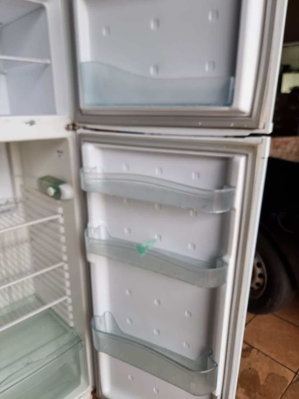 Geladeira Duplex Consul 340 litros 127 volts bem conservada funcionando 100%
