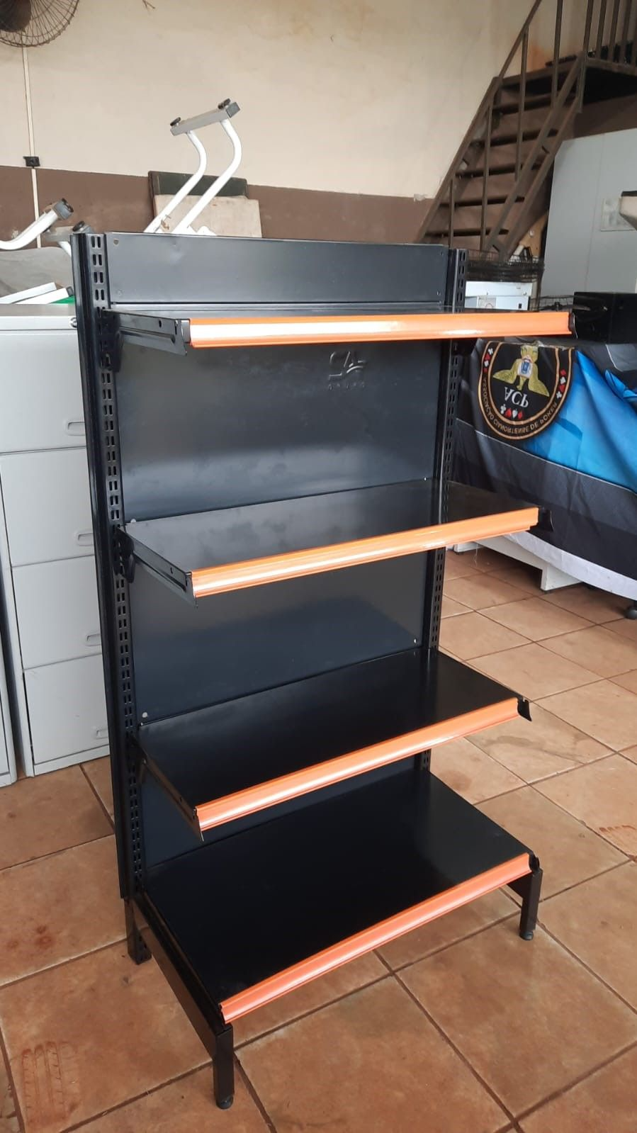 instal Gôndula estante expositor de mercado semi nova