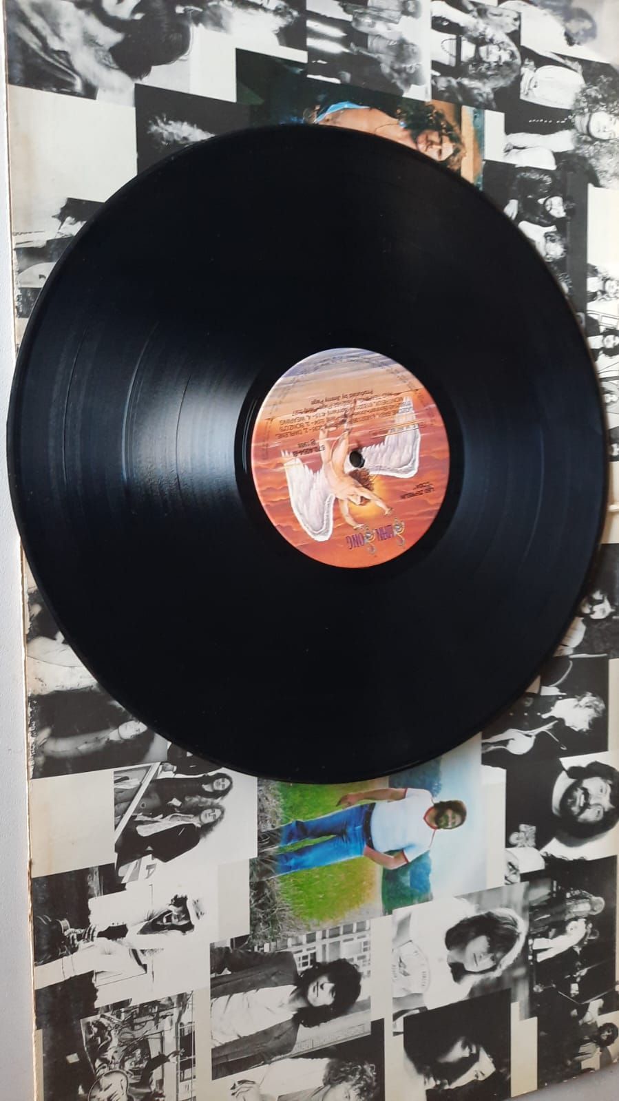 Lp Vinil Led Zeppelin Coda Capa Dupla Com Encarte bem conservado
R$150