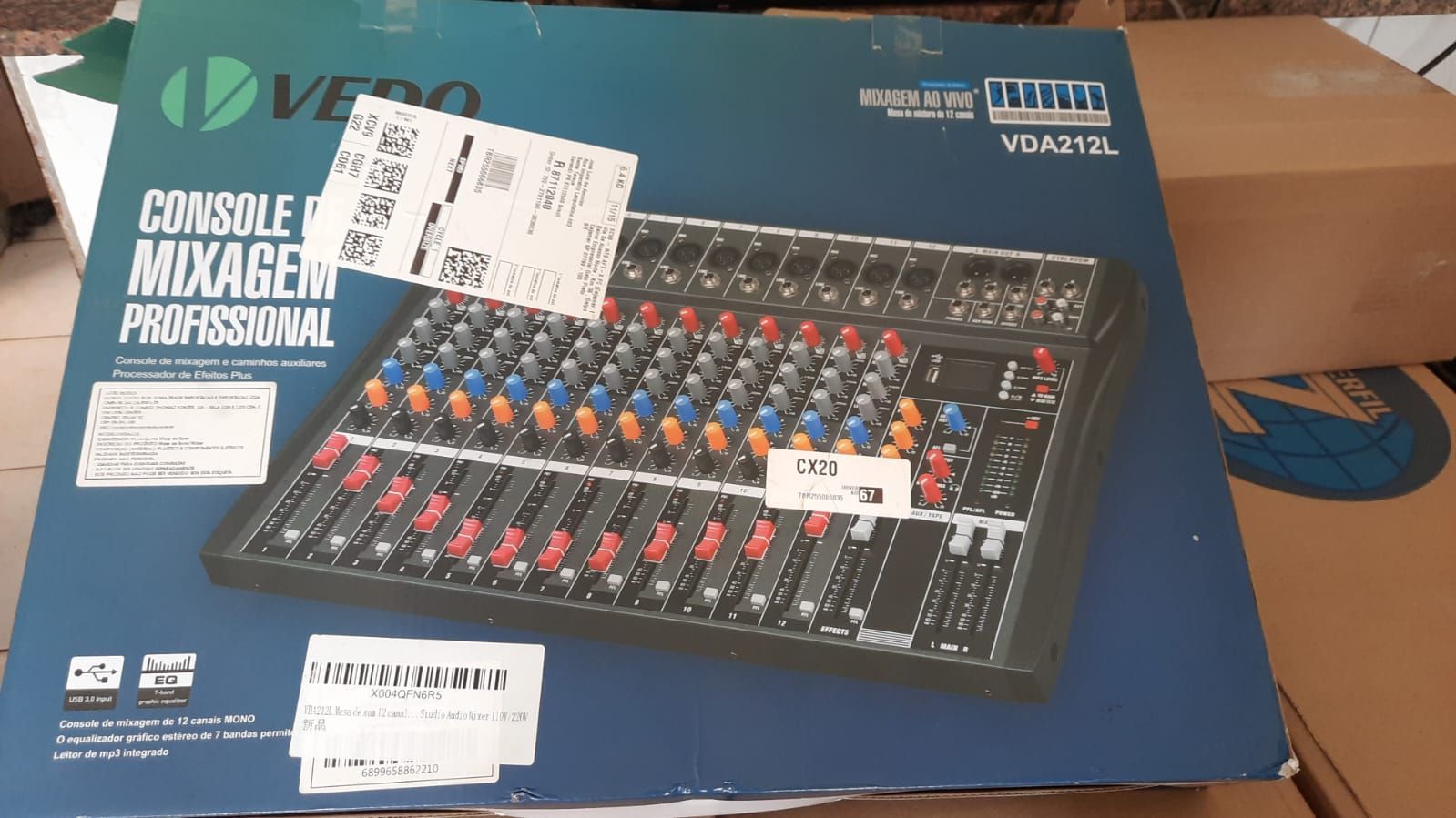 Mesa de Som VEDO VDA212L USB / Bluetooth / Interface - 12 Canais nova na caixa