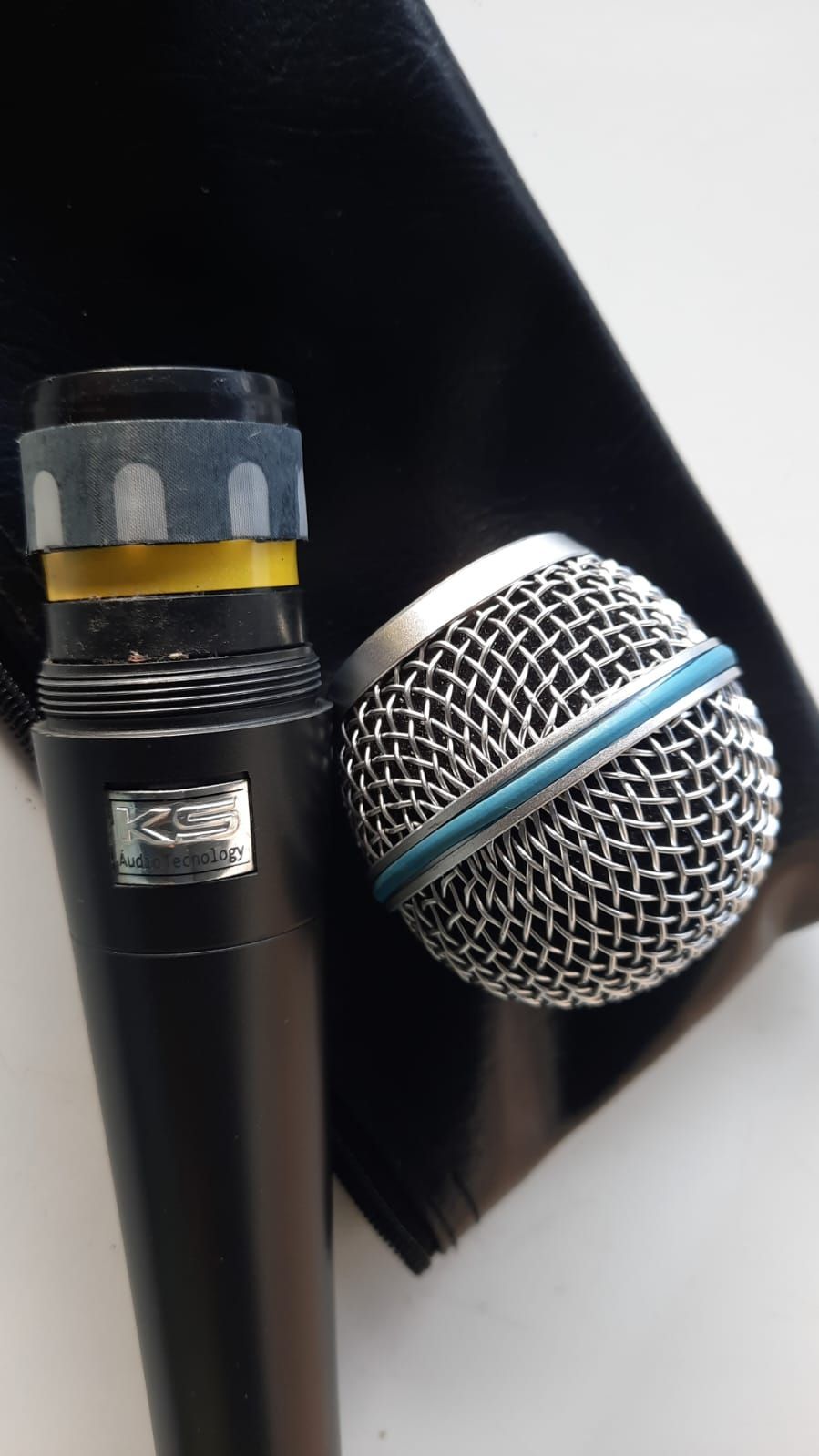 comercial Microfone com fio dinâmico profissional KS novo
R$70