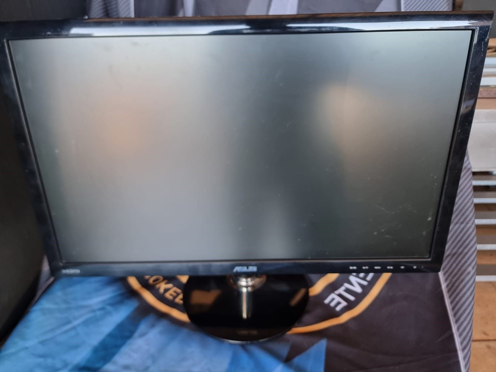 Monitor Asus Hdmi 22 polegadas Hdmi bem conservado funcionando 100%
