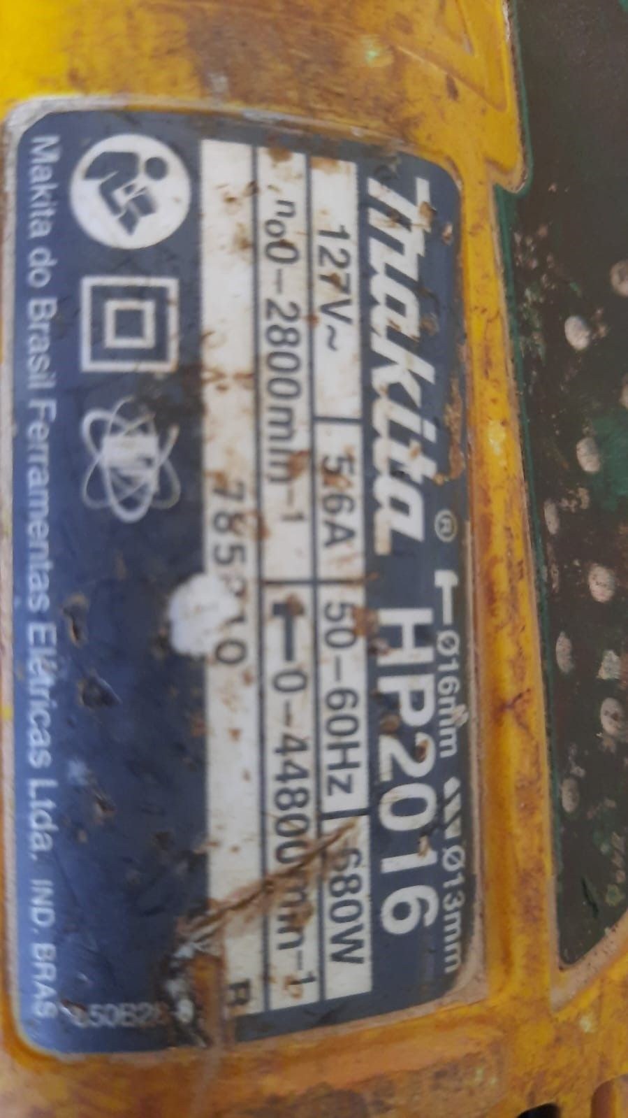 Furadeira de impacto Makita 680 watts 127 volts modelo hp 2016 usada funcionando 100%