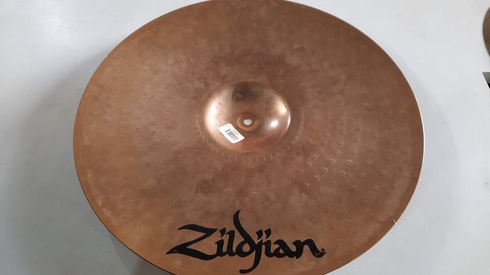 Prato zildjian zbt ride 20