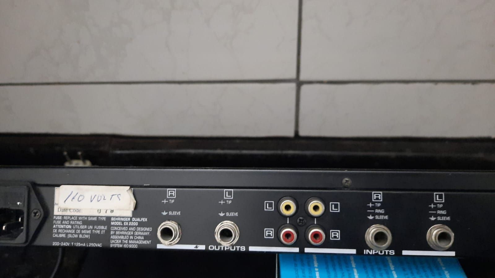 Processador Dualfex Pro Behringer Ex2200 bem conservado funcionando 100% R$650,00