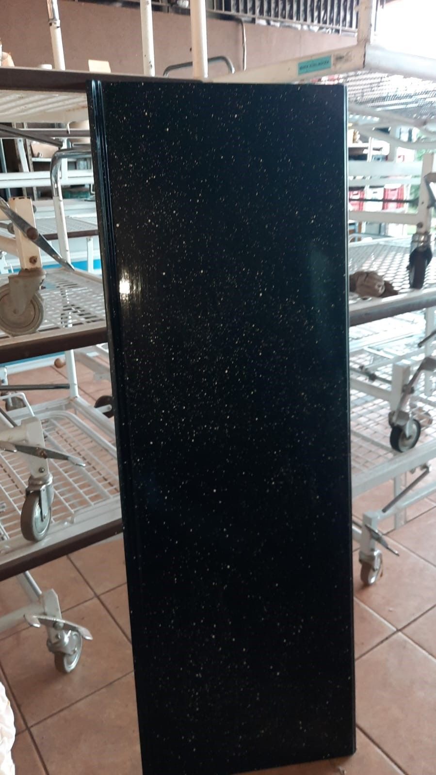 som Tampo marmorite granitado 1,60m novo
R$200