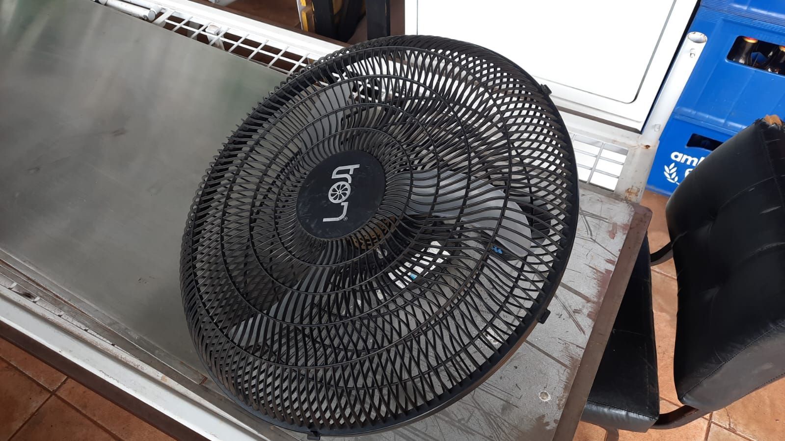 Ventilador de parede Tron 0,60 cm bem conservado funcionando 100%