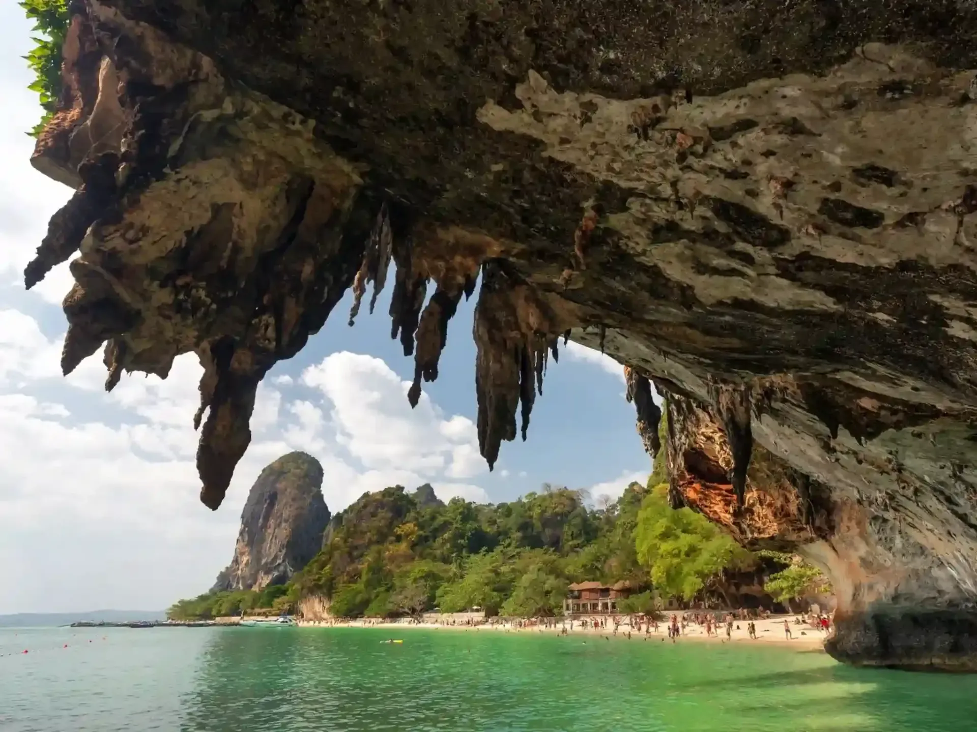 4-islands-tour-in-krabi-by-longtail-boat-19.webp
