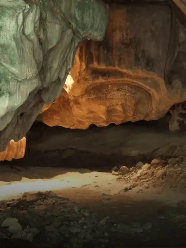 klang cave destination