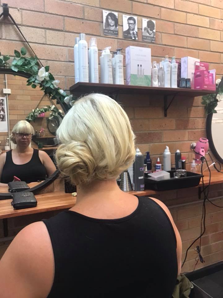 Silver Scissor and Comb Hairdressers in Lismore