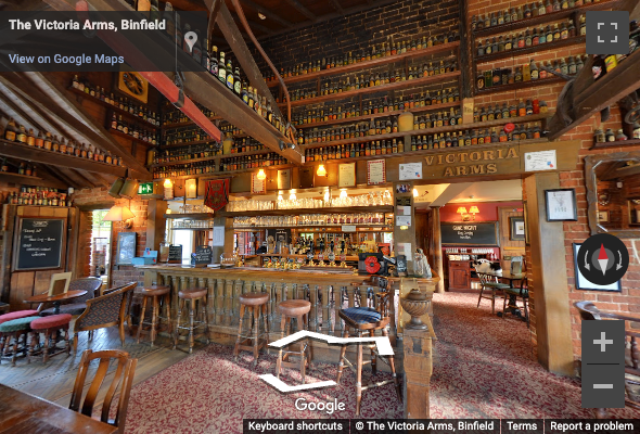 The Victoria Arms, Binfield | Main Bar Room