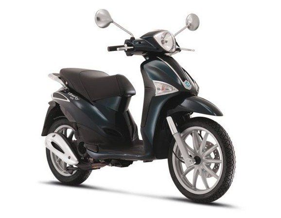 scooter 50 rental Castellammare del Golfo