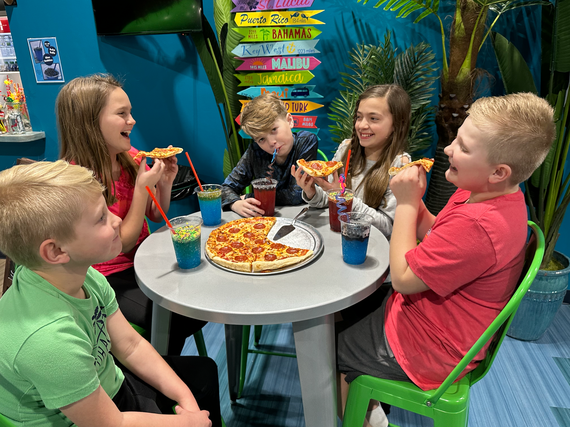 Deep Blue Indoor Play gallery image 3