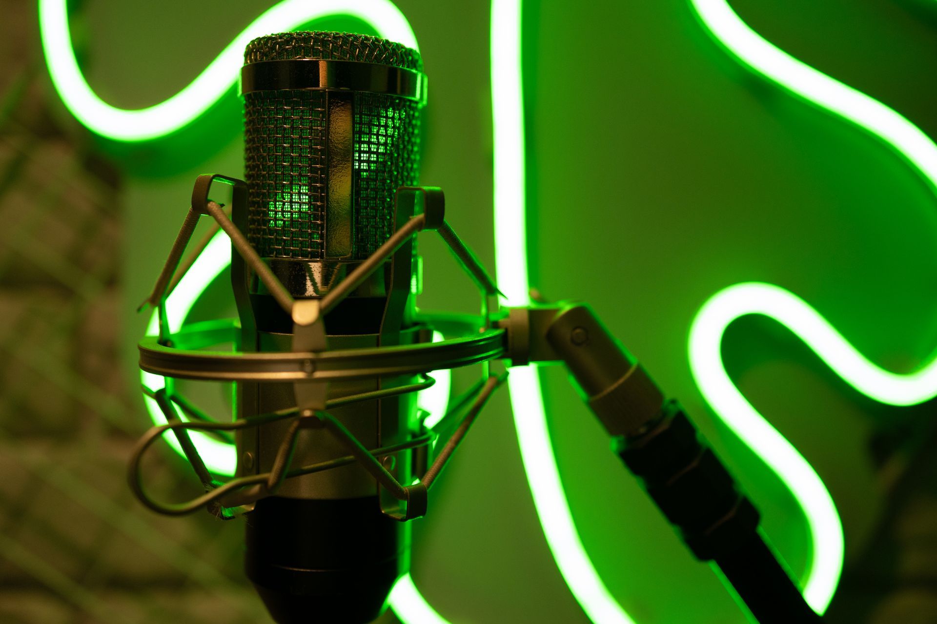 Amplifying Equipment — Brooklyn, NY — Real Sophistixated Rekordz Ent