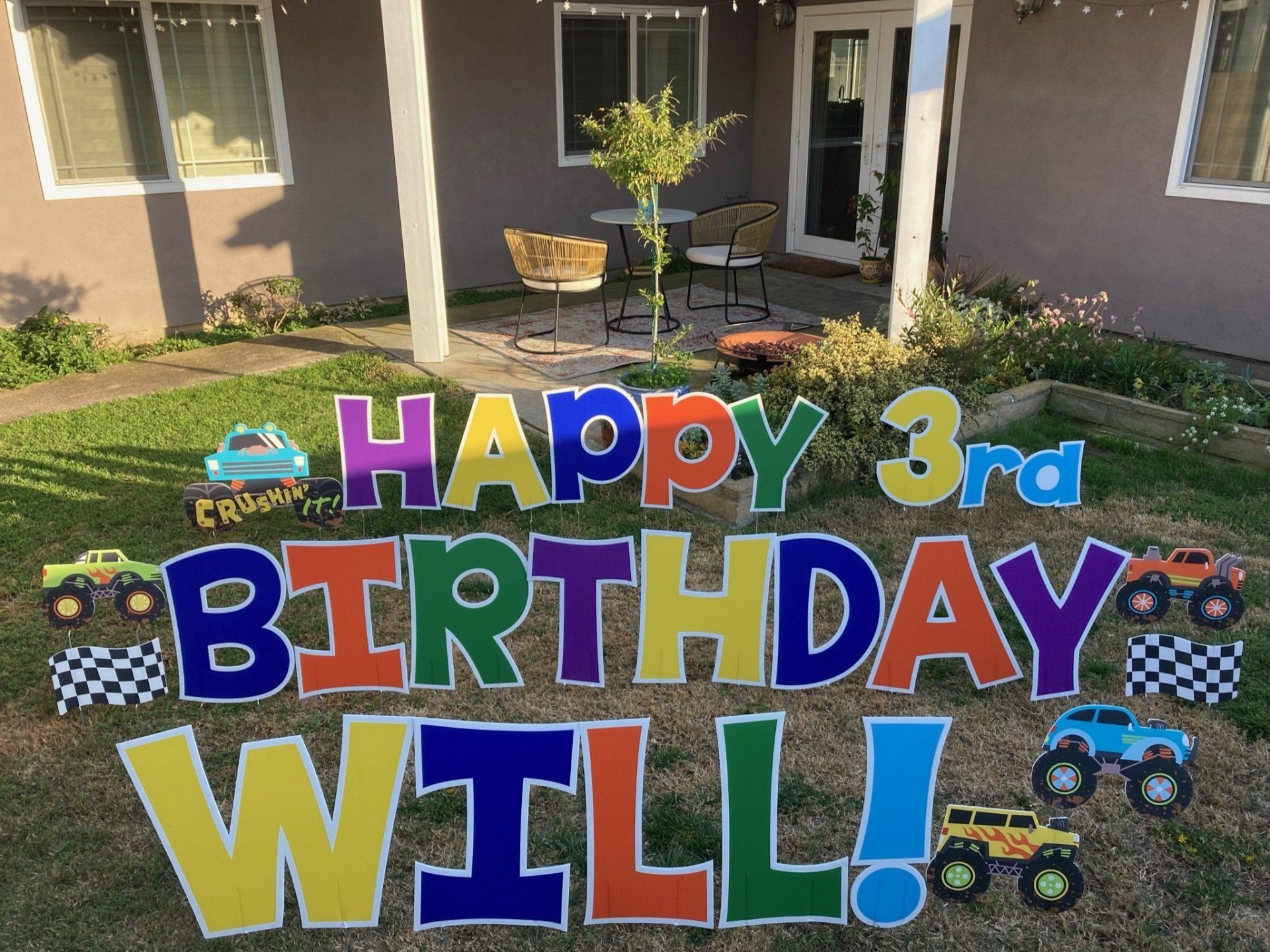 Party Yard Signs, Yard Signs at Party City, Sarasota, FL