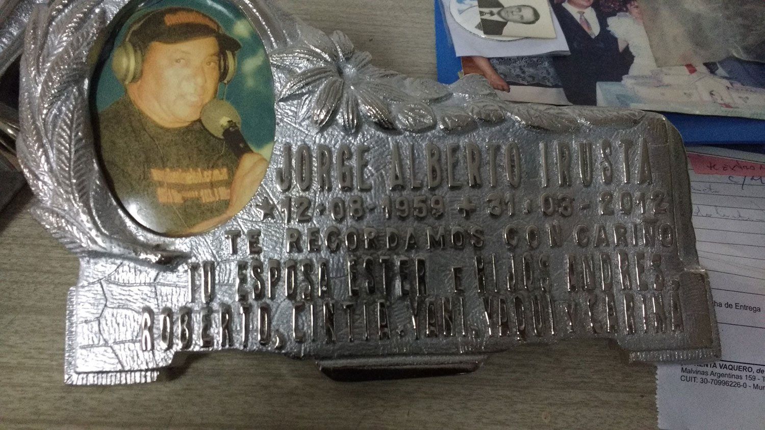 Carlos Larghi Flores