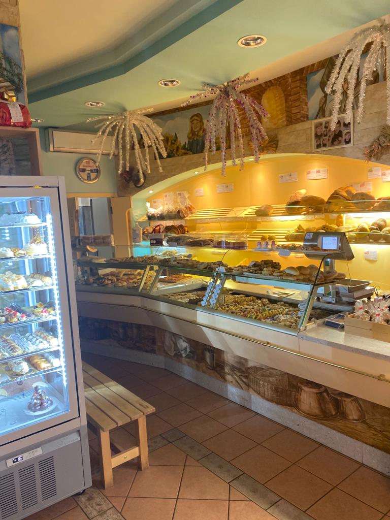 pasticceria dall'interno