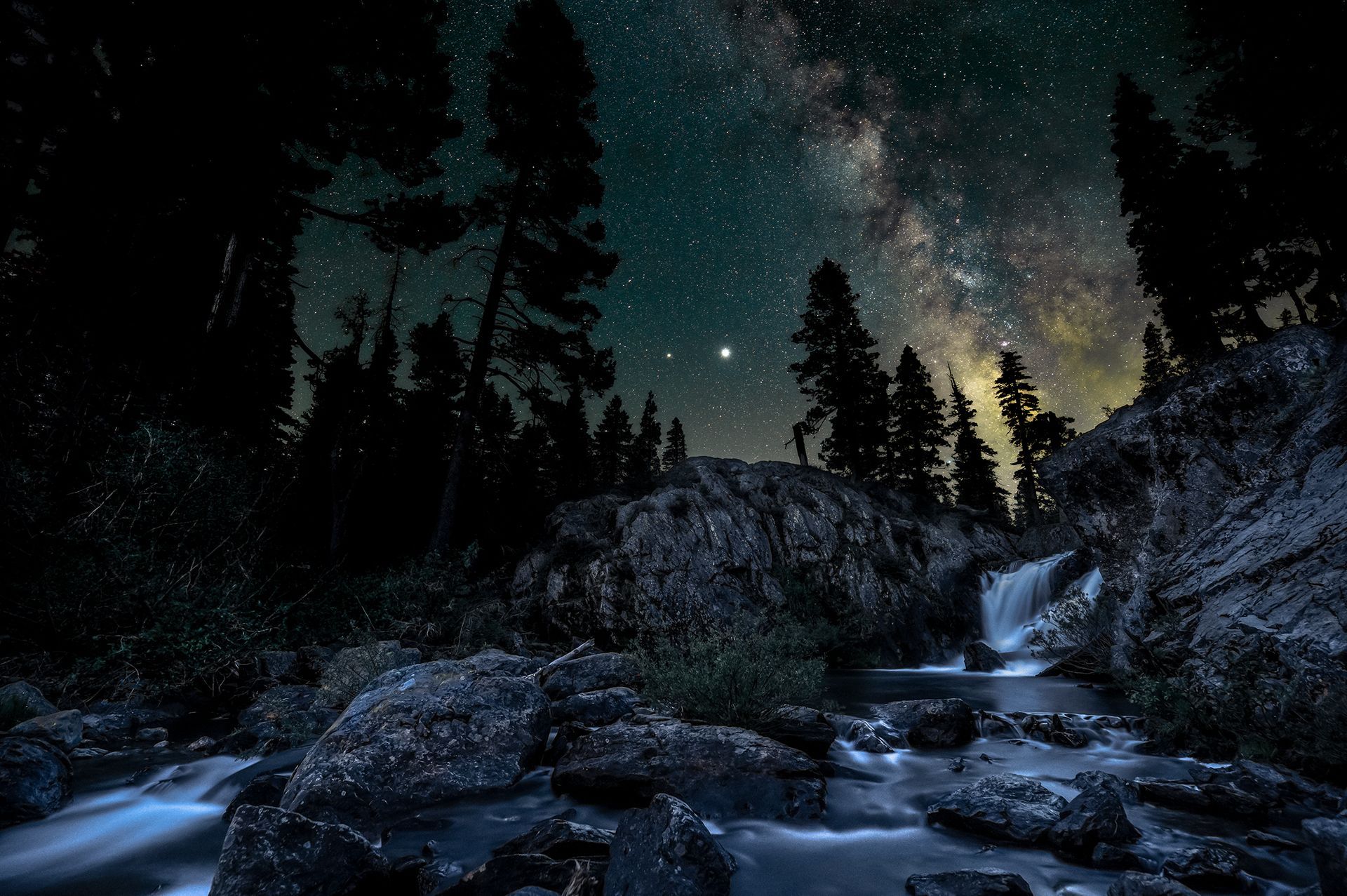  The Milky Way above Graeagle Falls in Northern California. Saturn and Jupiter are the two bright stars in the center. (Two image composite) 