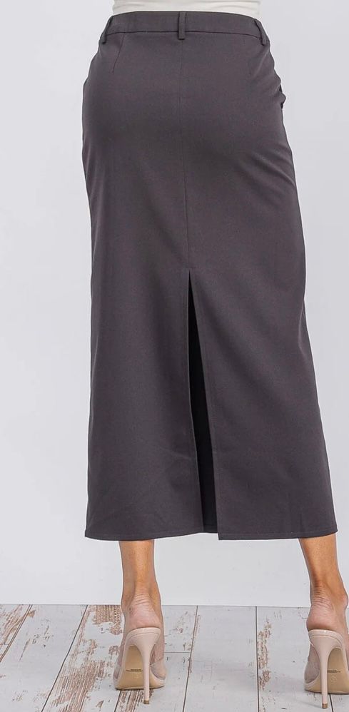 BUTTON CLOSURE POCKETS MAXI SKIRT
