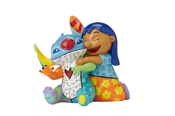 Stitch en Lilo die elkaar omhelzen; kleurrijk beeldje met beschilderde patronen en hartdetails.