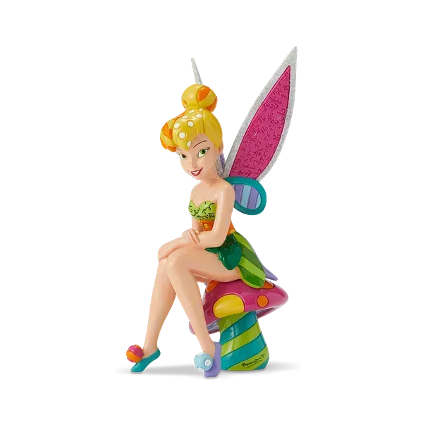 Een Tinkerbell-figuurtje dat op een kleurrijke paddenstoel zit, met roze vleugels, een groene jurk en geel haar.