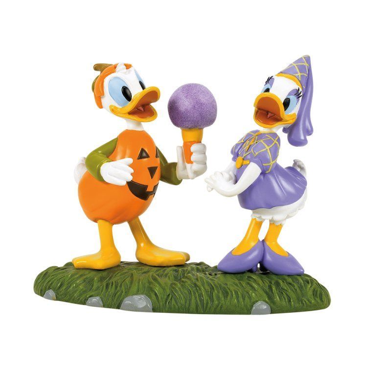 Donald and Daisy Halloween Figurine - Disney Village by D56 6015598