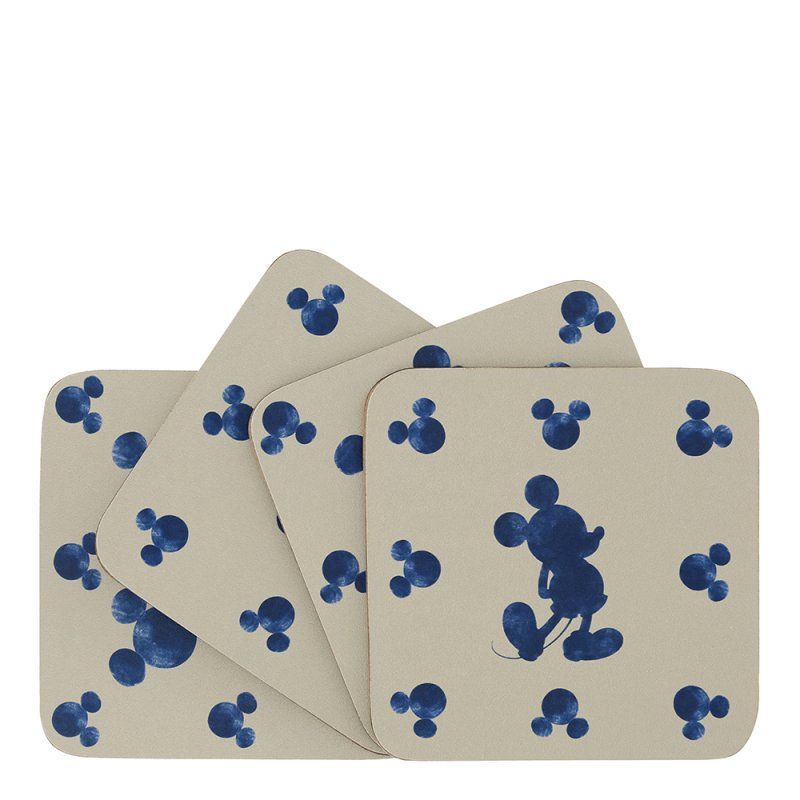 Een set van vier onderzetters met Mickey Mouse erop