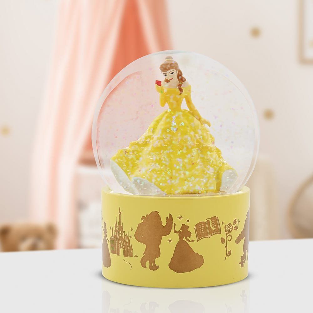 Een sneeuwbol van belle uit beauty and the beast