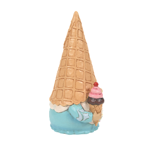 Een beeldje van een kabouter die een ijshoorntje vasthoudt