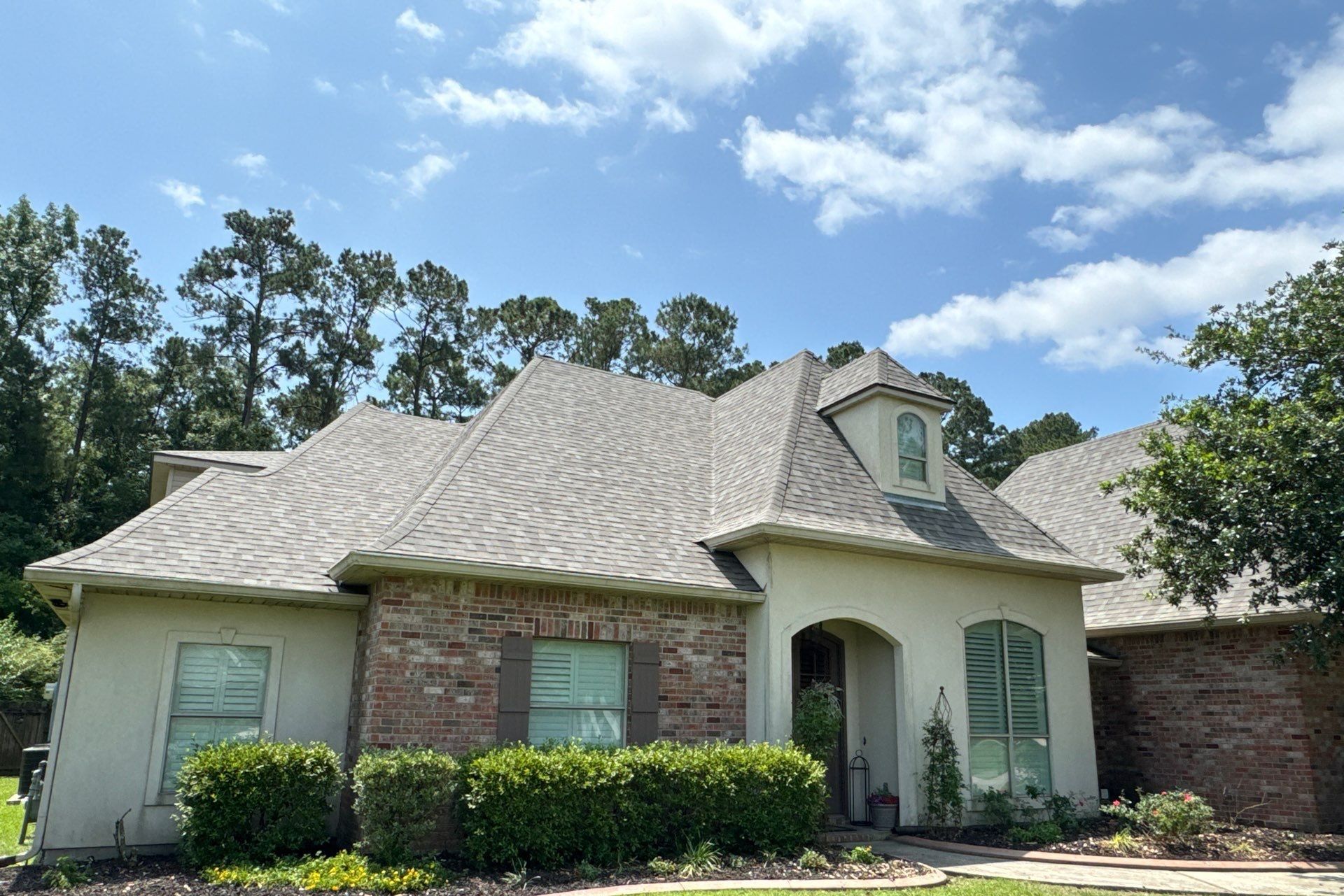 new shingle roof, atlas black