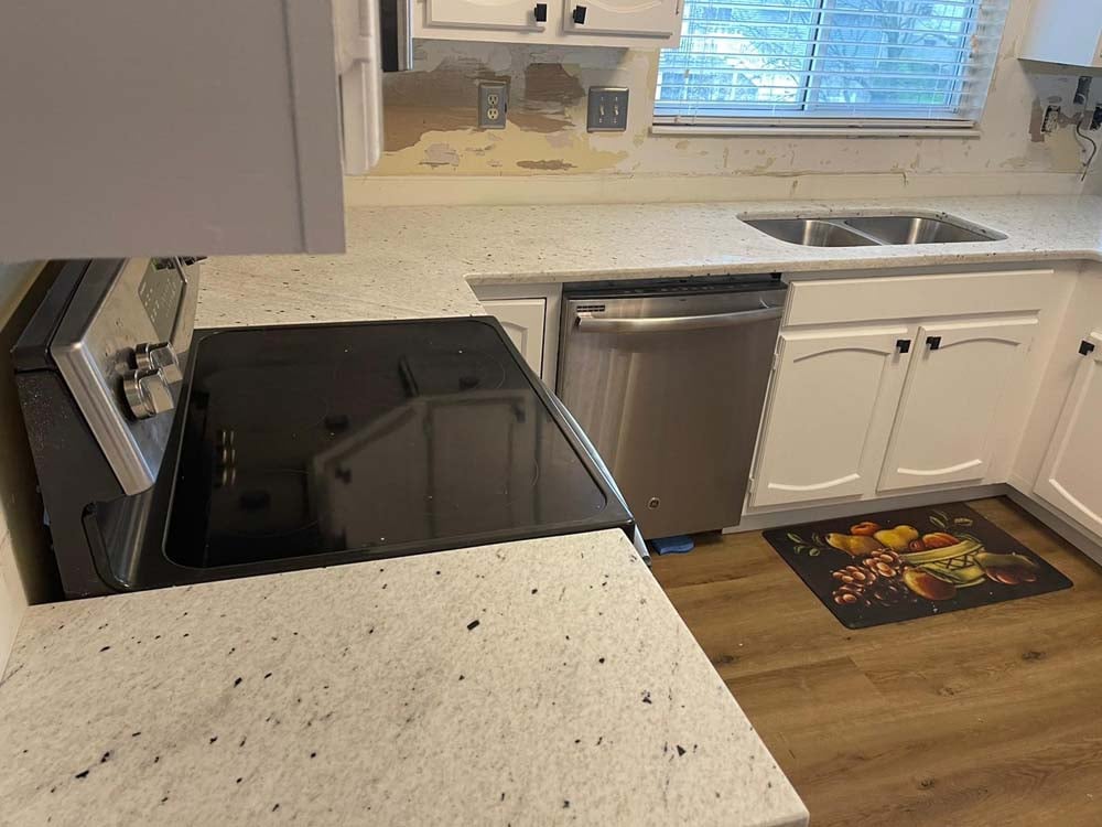 Kitchen #41 — Alexandria, KY — Affordable Granite And Stone