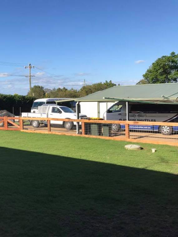 Wood With Chain Fence — Fences in Aylmerton, NSW Wood With Chain Fence — Fences in Aylmerton, NSW