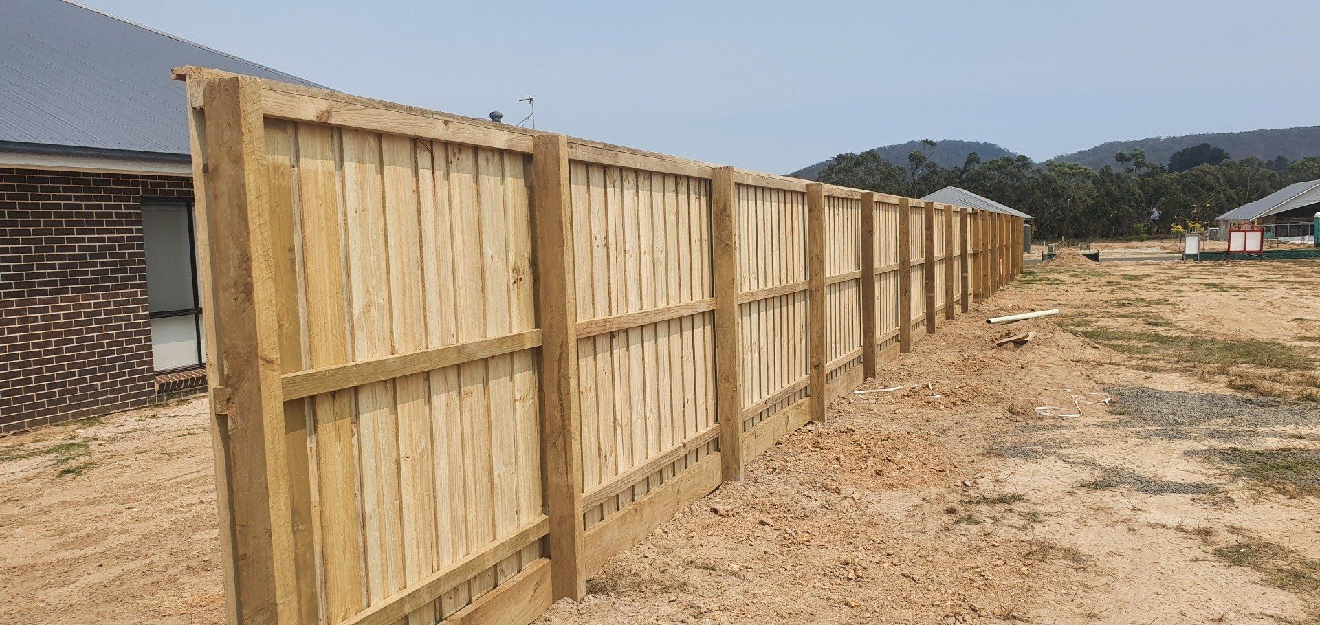 Side View of Fences — Fences in Aylmerton, NSW