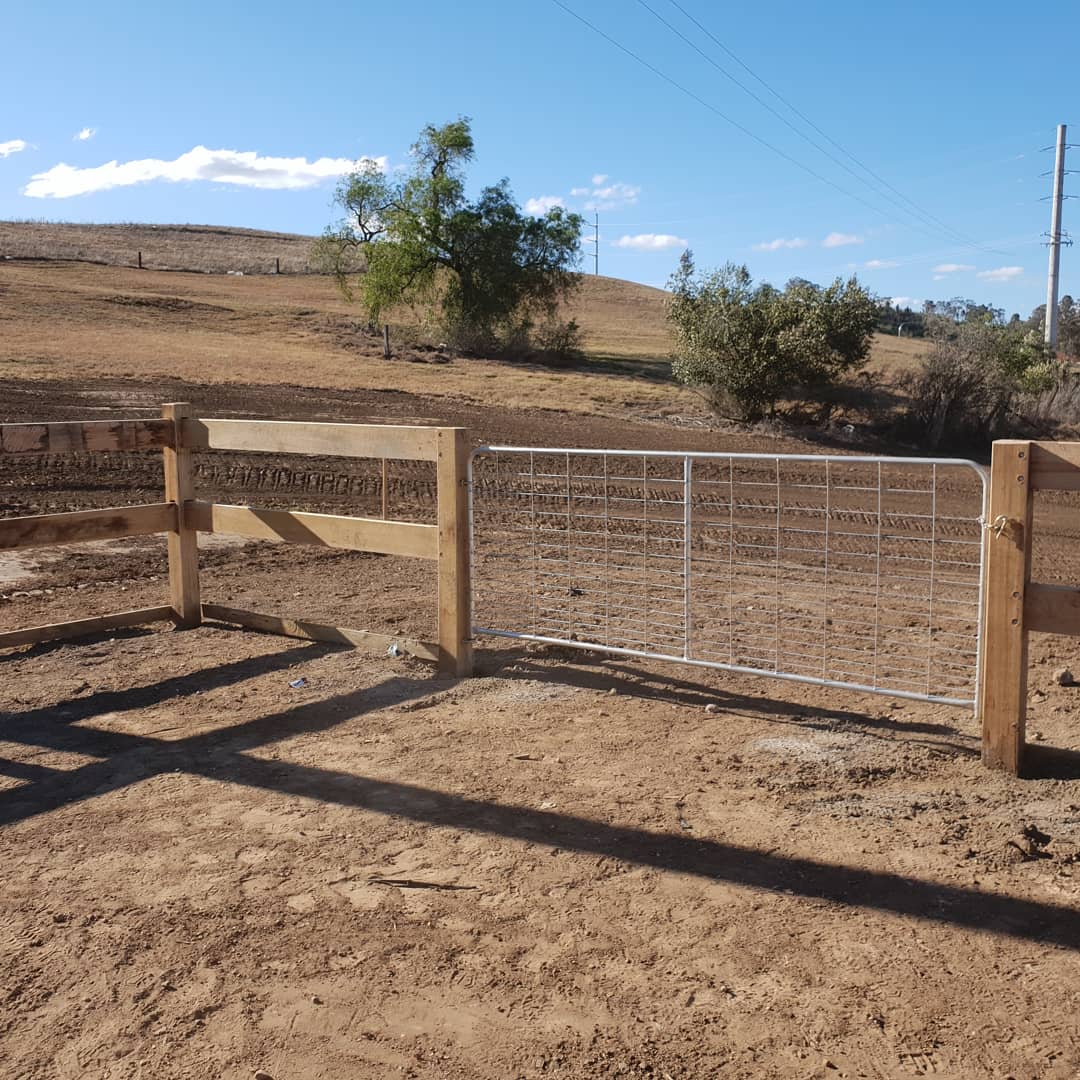 Fences with Metal Gate  — Fences in Aylmerton, NSW