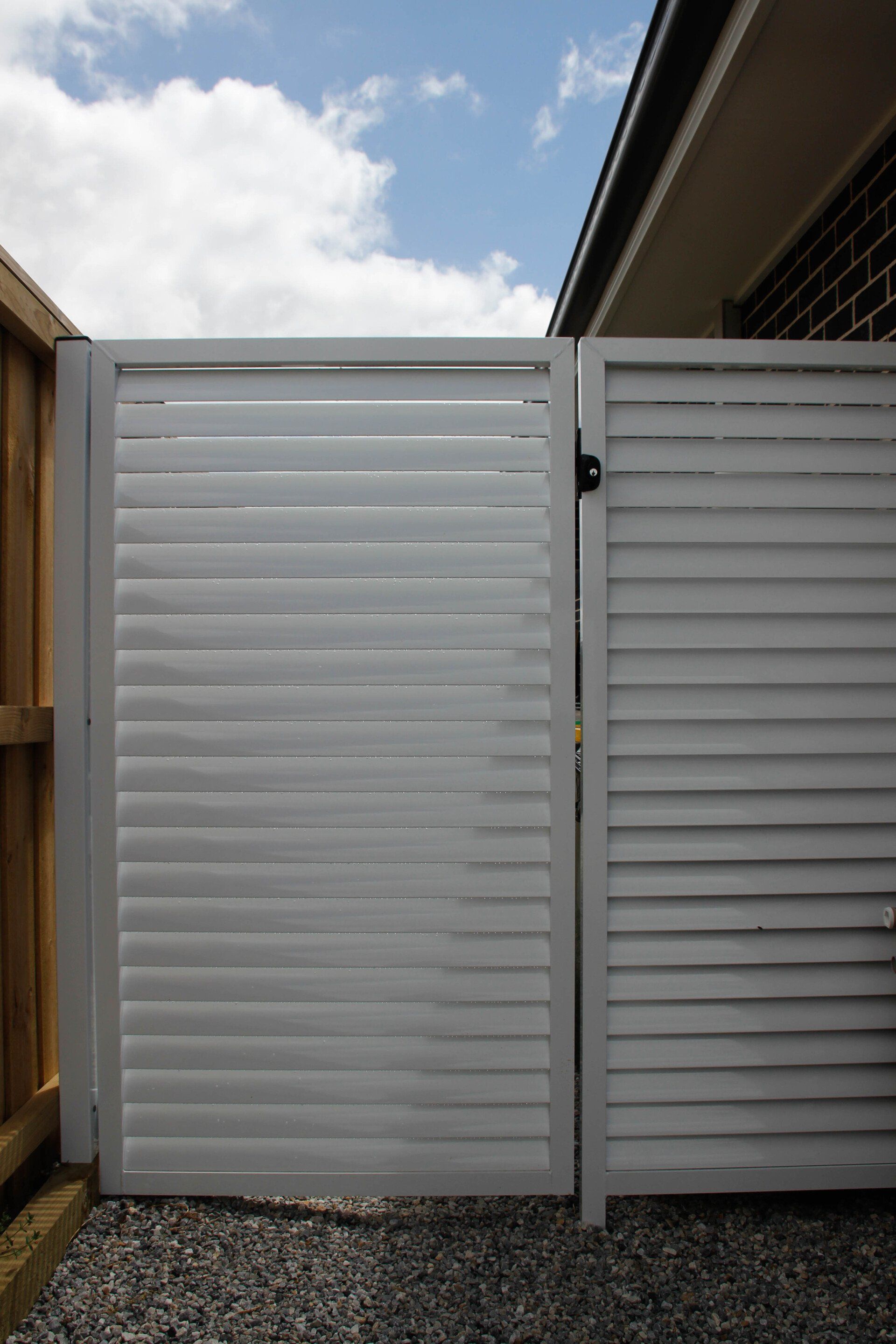 Custom White Fences — Fences in Aylmerton, NSW