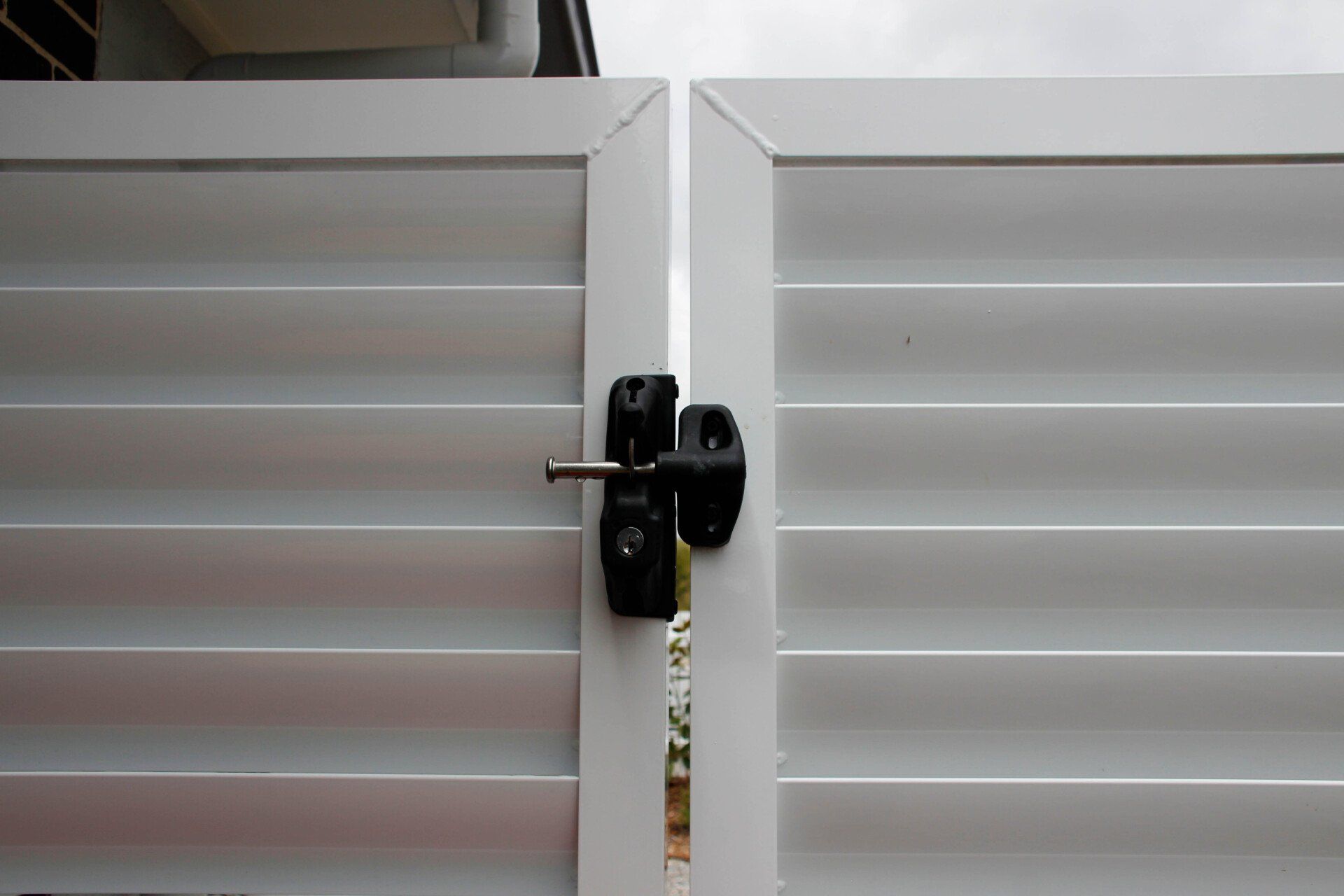 Closeup on Lock — Fences in Aylmerton, NSW