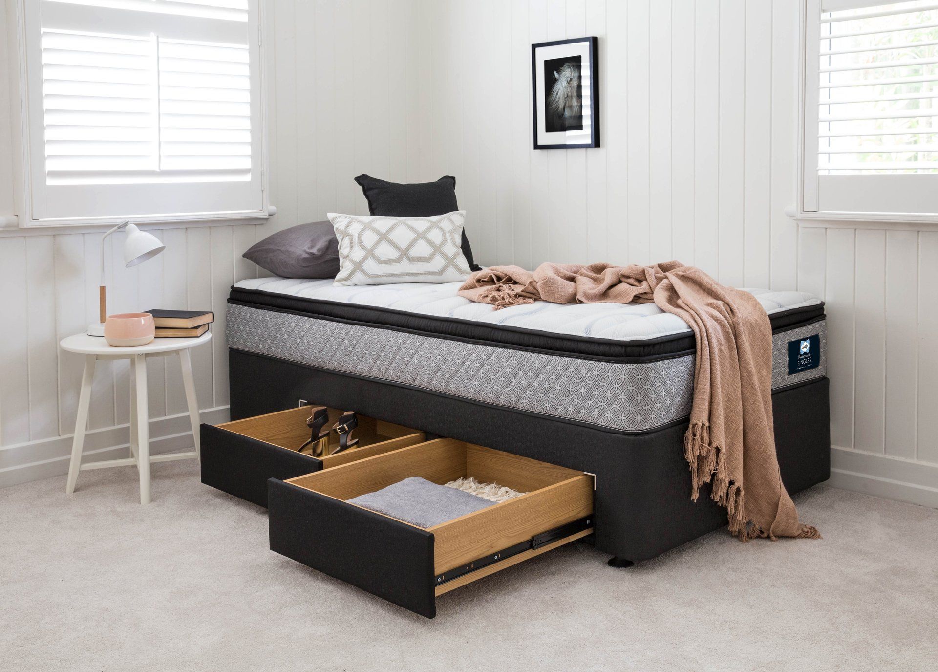 single bed ensemble base and mattress