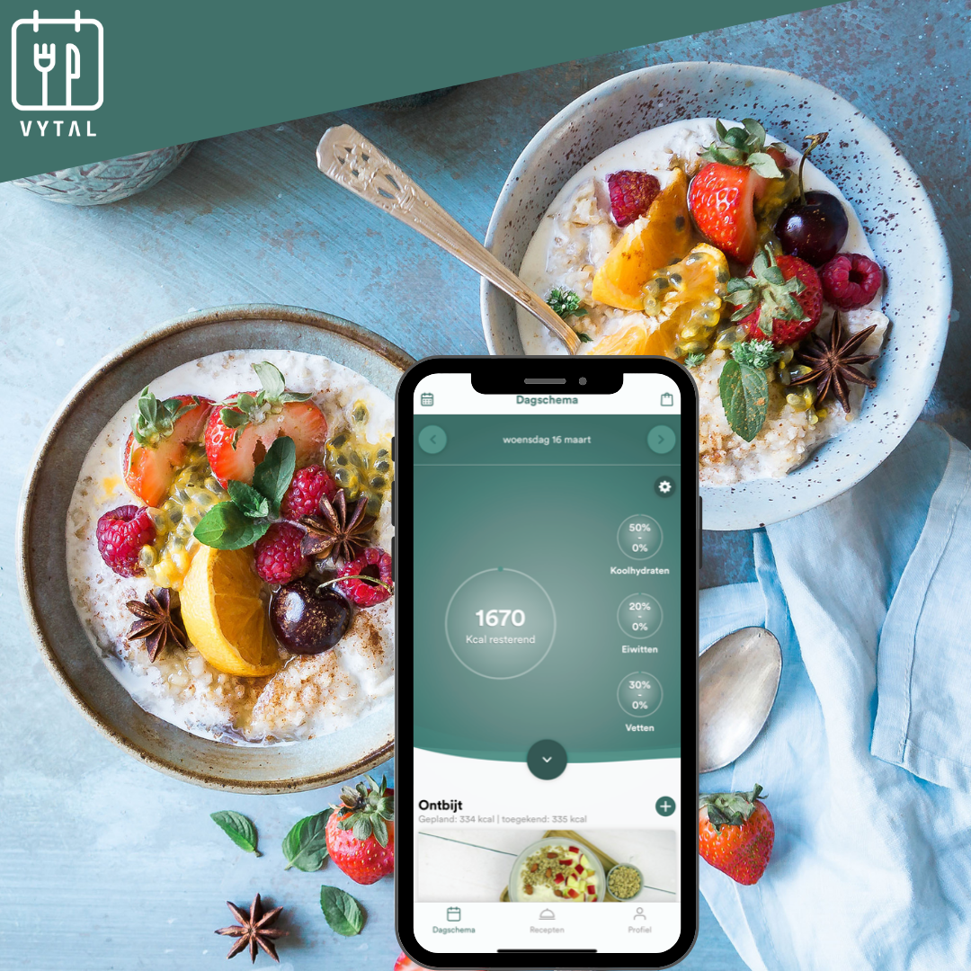 Smartphone met app, kommen havermout met fruit.
