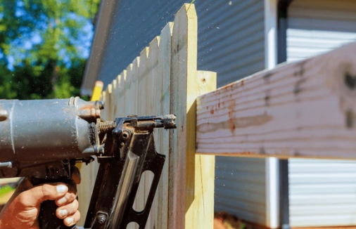 wood fence repair,wood fence replacement,new wood fence