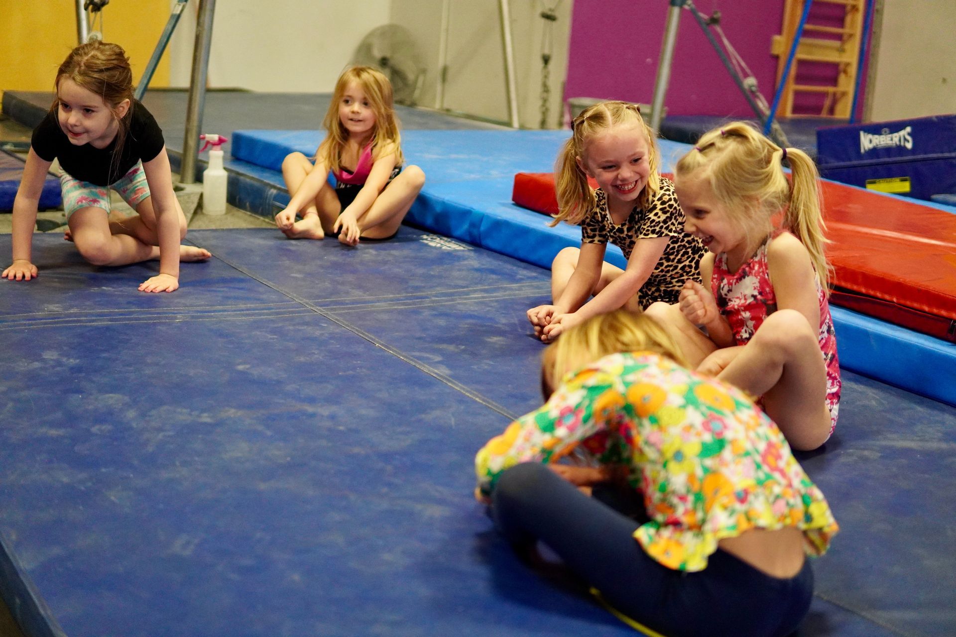 kids gymnastics class