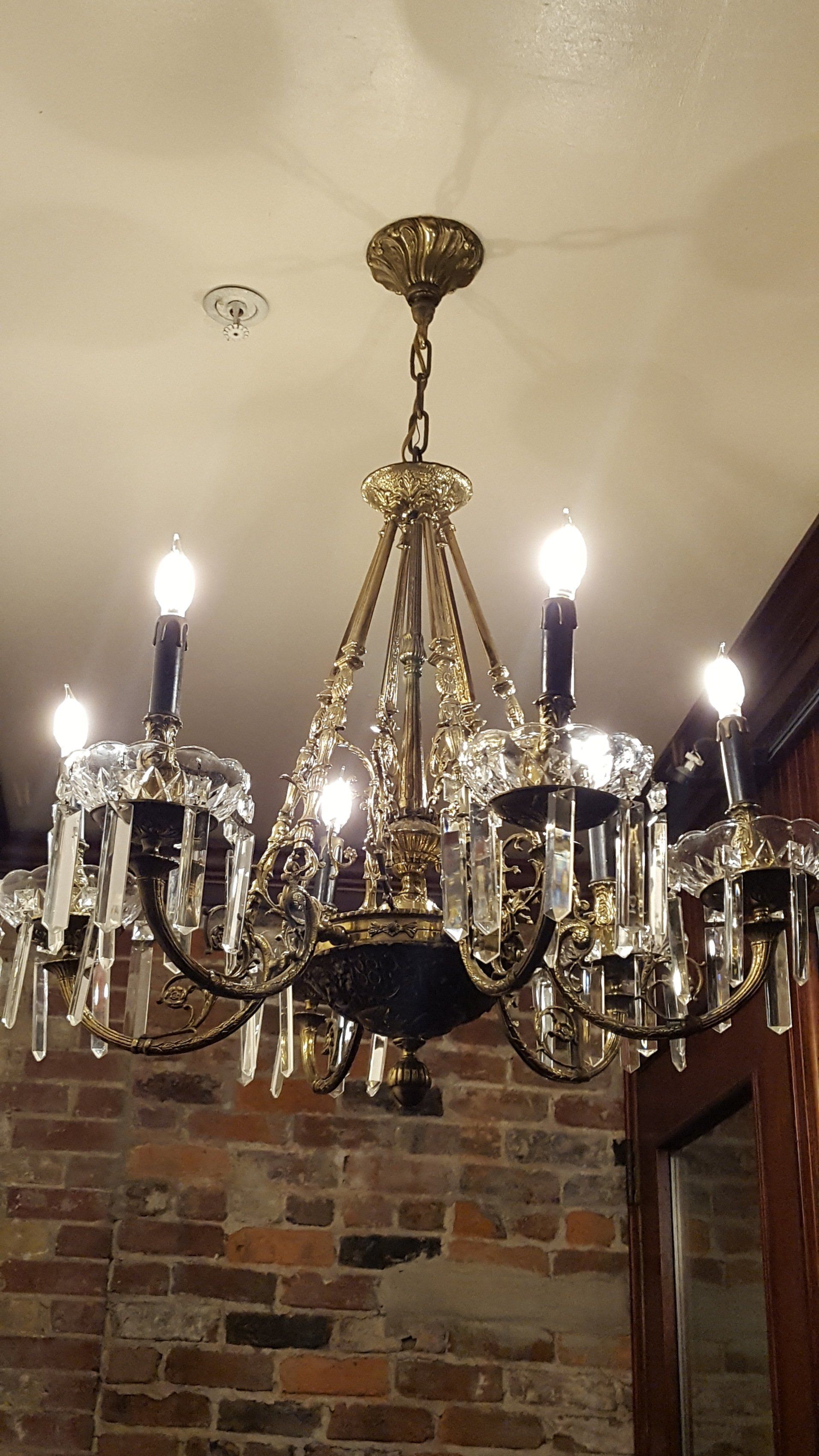 Beautiful Chandelier — Plant City, FL — Chandelier Cleaning